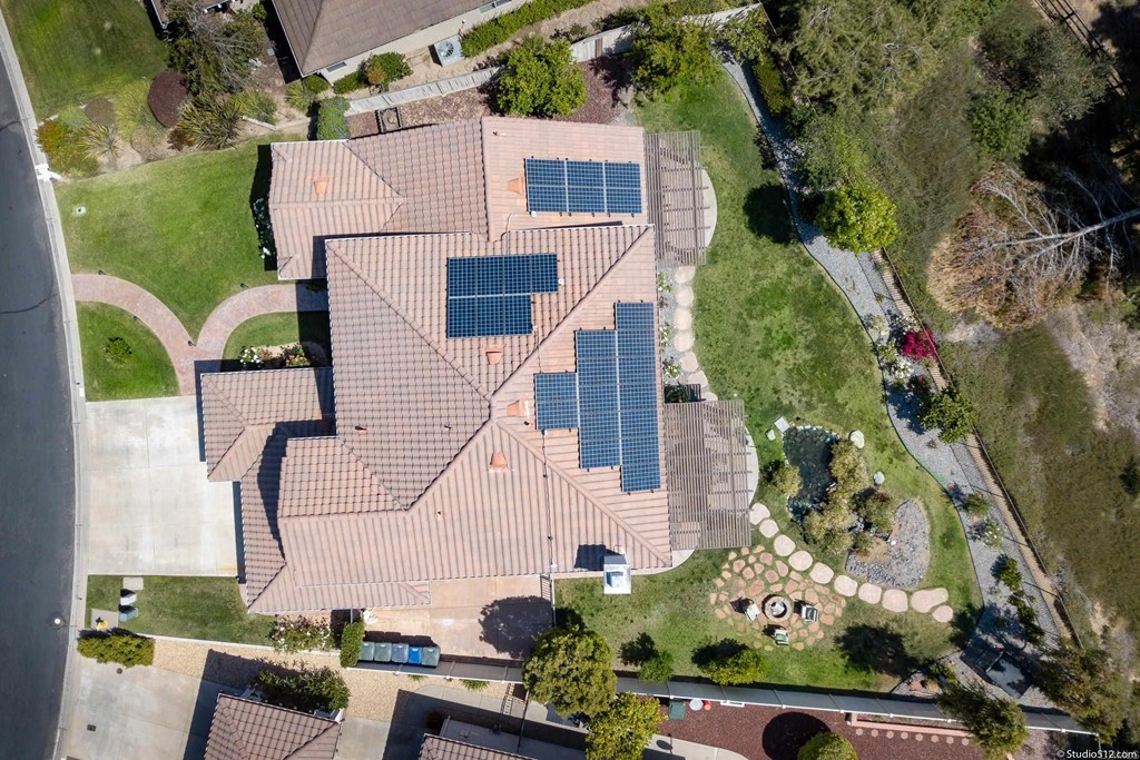 811 Inverlochy Drive Fallbrook, CA 92028 - Photo 27 of 27 an aerial view of a house with a yard and balcony