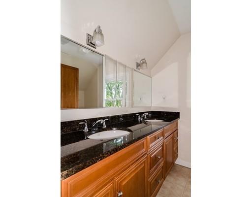 11 Hemlock Road Newton, MA 02464 - Photo 16 of 21