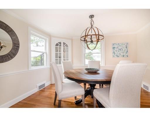 11 Hemlock Road Newton, MA 02464 - Photo 6 of 21