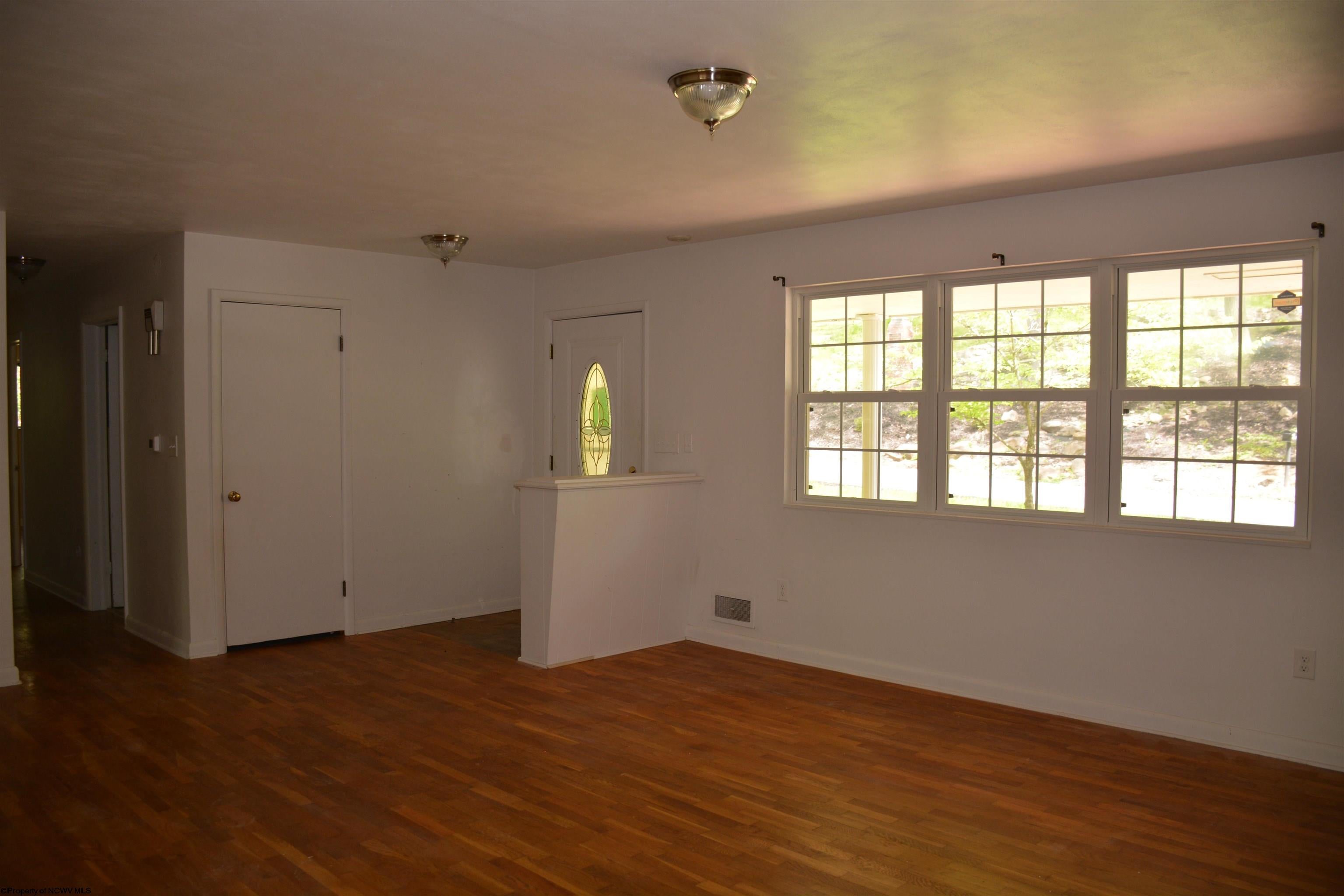 1251 Briercliff Road Bridgeport, WV 26330 - Photo 5 of 38 Gallery Image 5