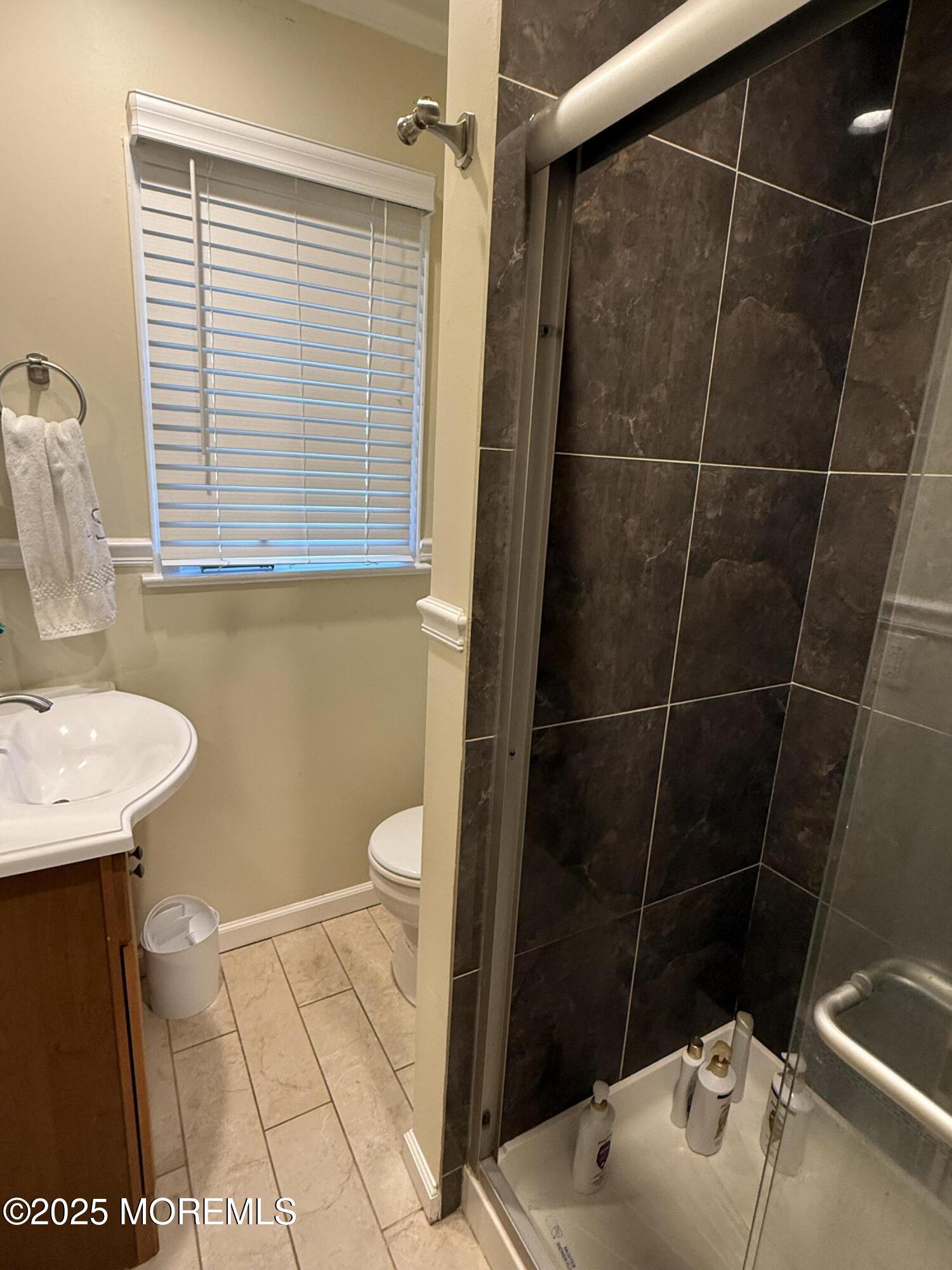 34 Whalepond Road Oakhurst, NJ 07755 - Photo 11 of 17 IMG_9244