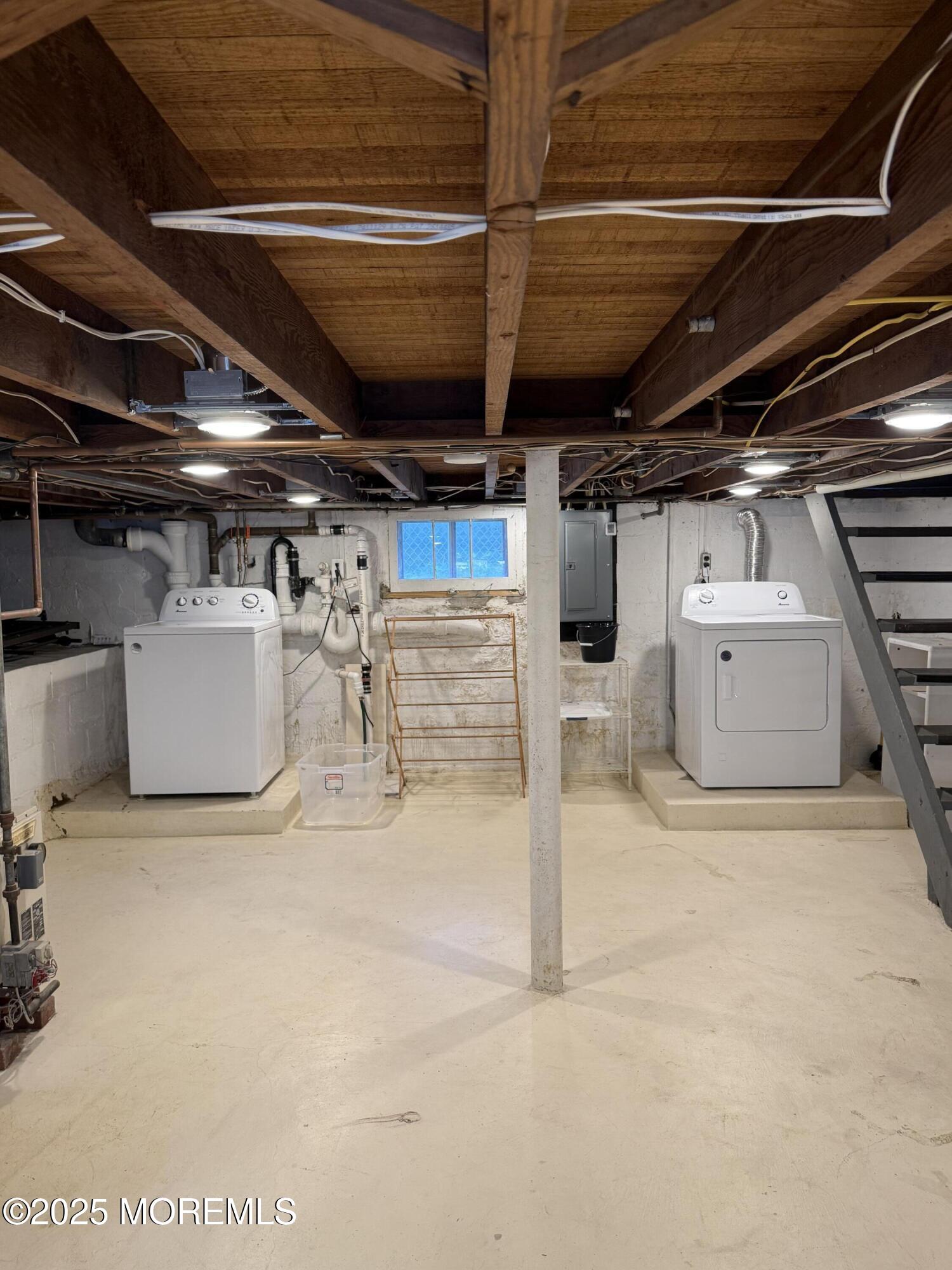 34 Whalepond Road Oakhurst, NJ 07755 - Photo 14 of 17 IMG_9249