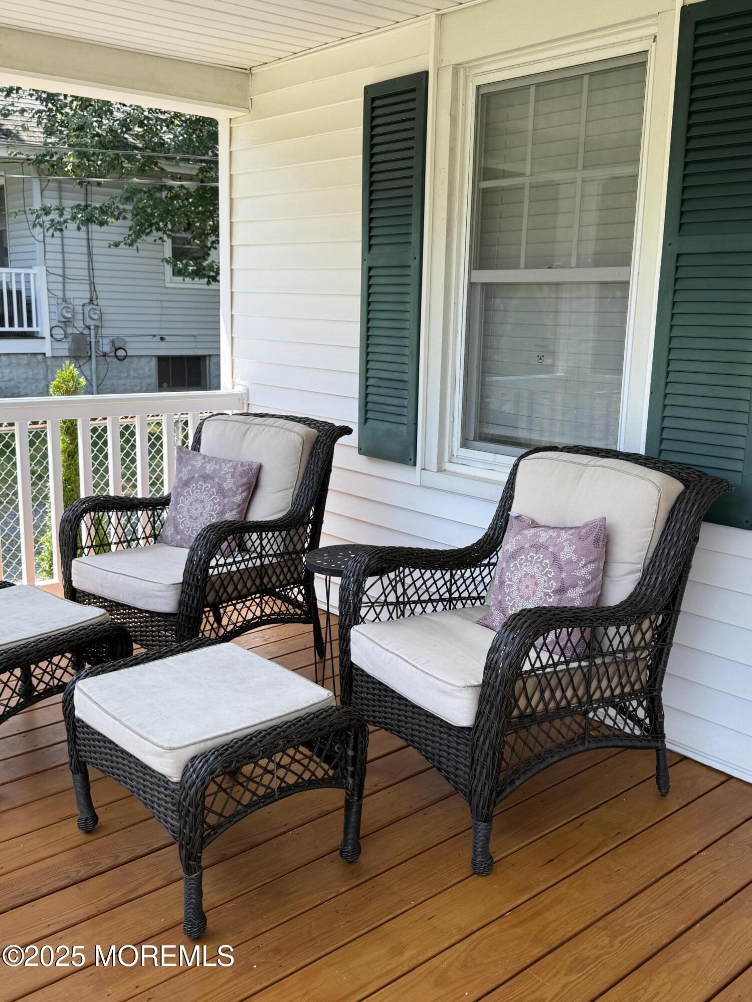 34 Whalepond Road Oakhurst, NJ 07755 - Photo 3 of 17 IMG_9232