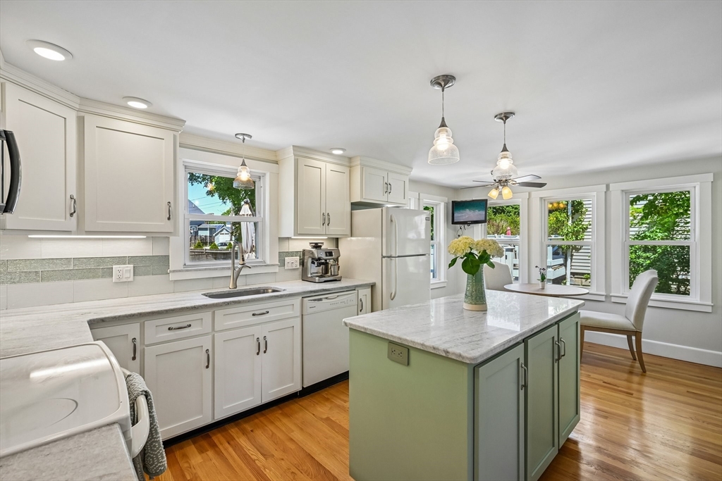 50 Mishawum Road Woburn, MA 01801 - Photo 9 of 36
