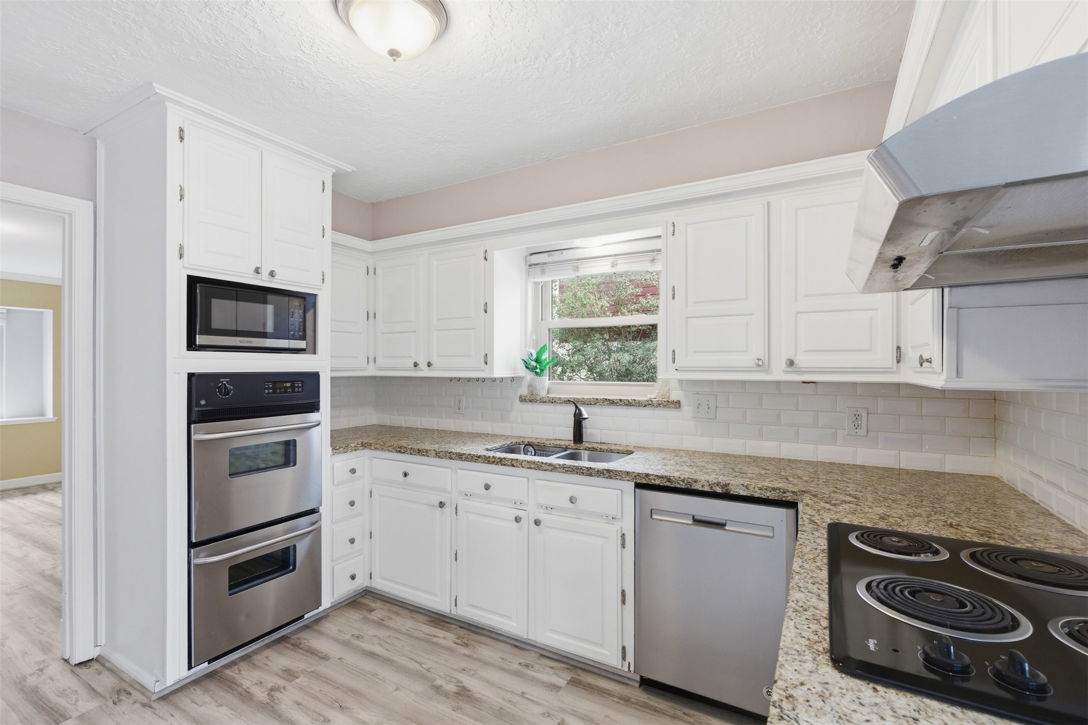 7906 Beaufort Drive Spring, TX 77379 - Photo 11 of 41