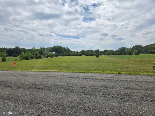 $245,000 | 814 North Chew Road, Hammonton, NJ 08037