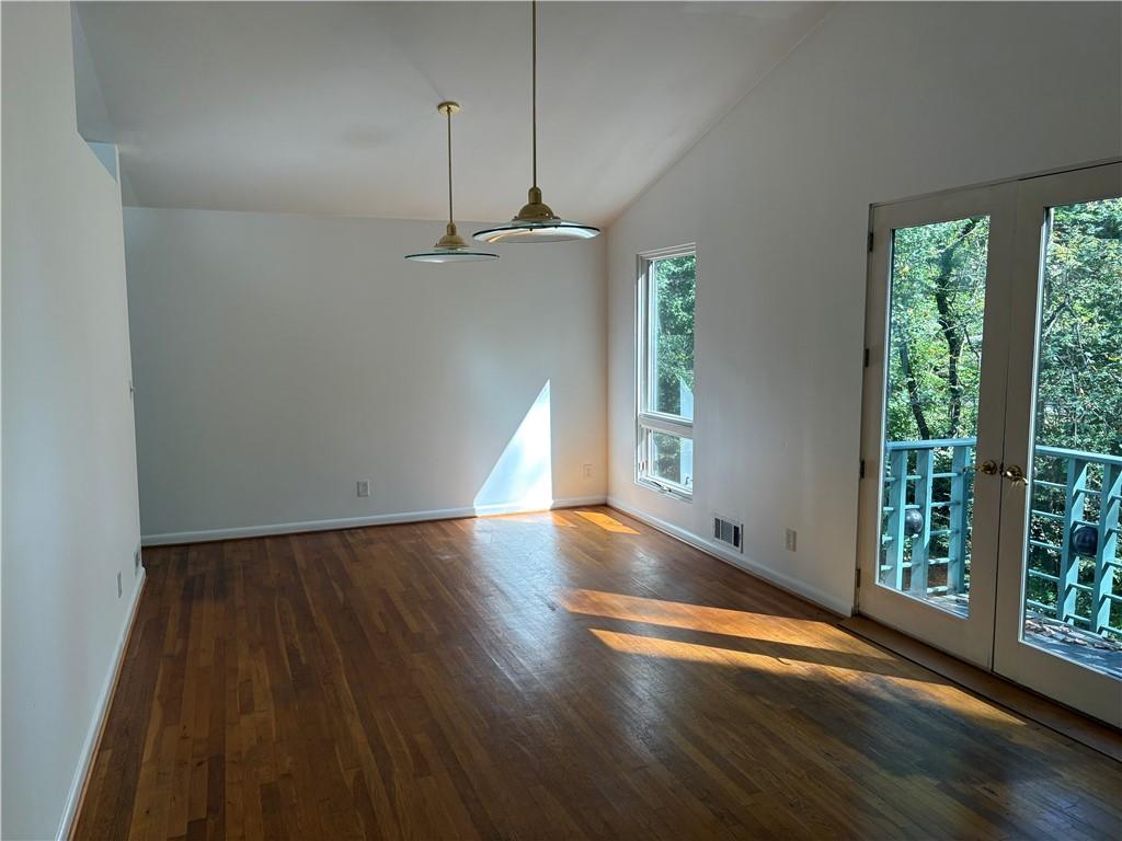 2173 Monterey Drive Northwest Atlanta, GA 30318 - Photo 12 of 16