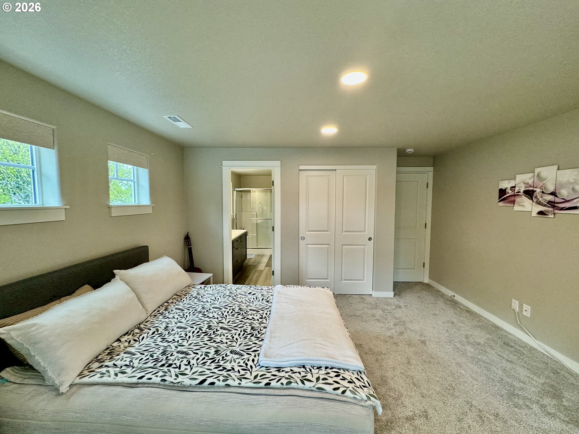 320 Oak Street Florence, OR 97439 - Photo 15 of 28 Bedroom, Primary