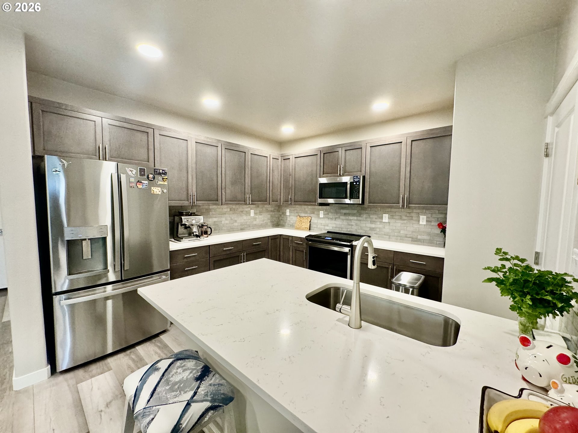 320 Oak Street Florence, OR 97439 - Photo 6 of 28 Kitchen
