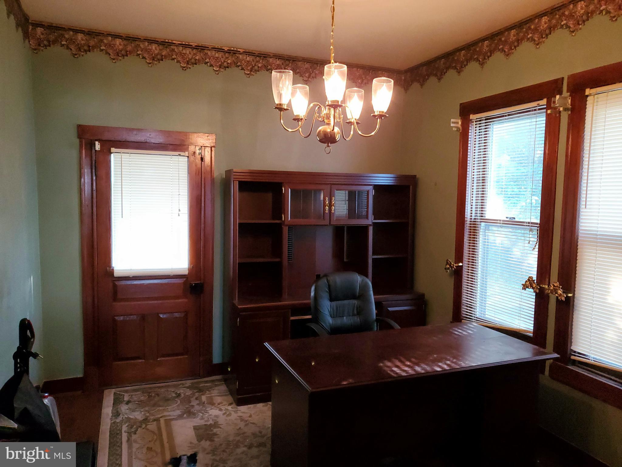 33 East Main Street Middletown, MD 21769 - Photo 14 of 26 House Office