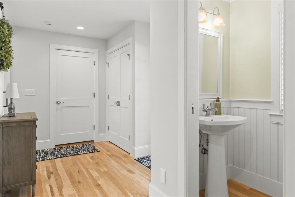 21 Hunter Rise Chatham, MA 02633 - Photo 17 of 37 a bathroom with a sink a toilet and shower