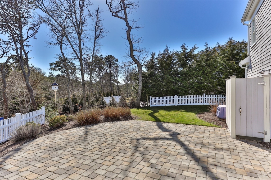 21 Hunter Rise Chatham, MA 02633 - Photo 33 of 37