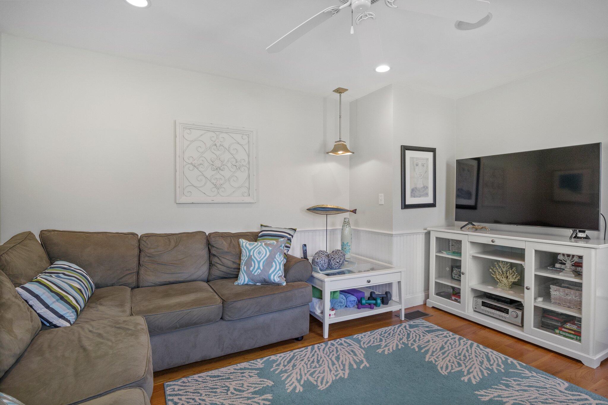 166 Seaway Road Brewster, MA 02631 - Photo 21 of 56 Living Room 3