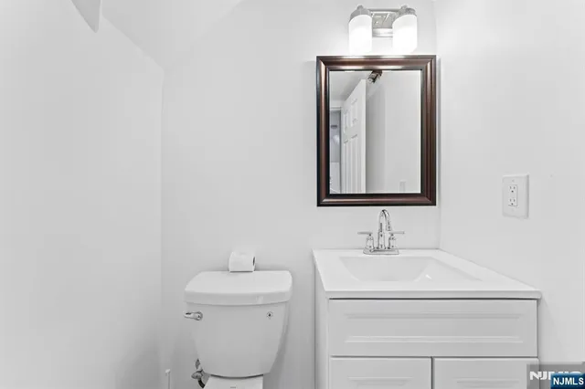 $999,999 | 88 Montross Avenue, Rutherford, NJ 07070