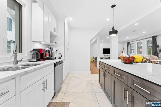 $999,999 | 88 Montross Avenue, Rutherford, NJ 07070