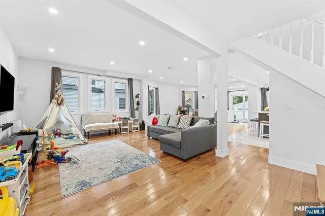 $999,999 | 88 Montross Avenue, Rutherford, NJ 07070