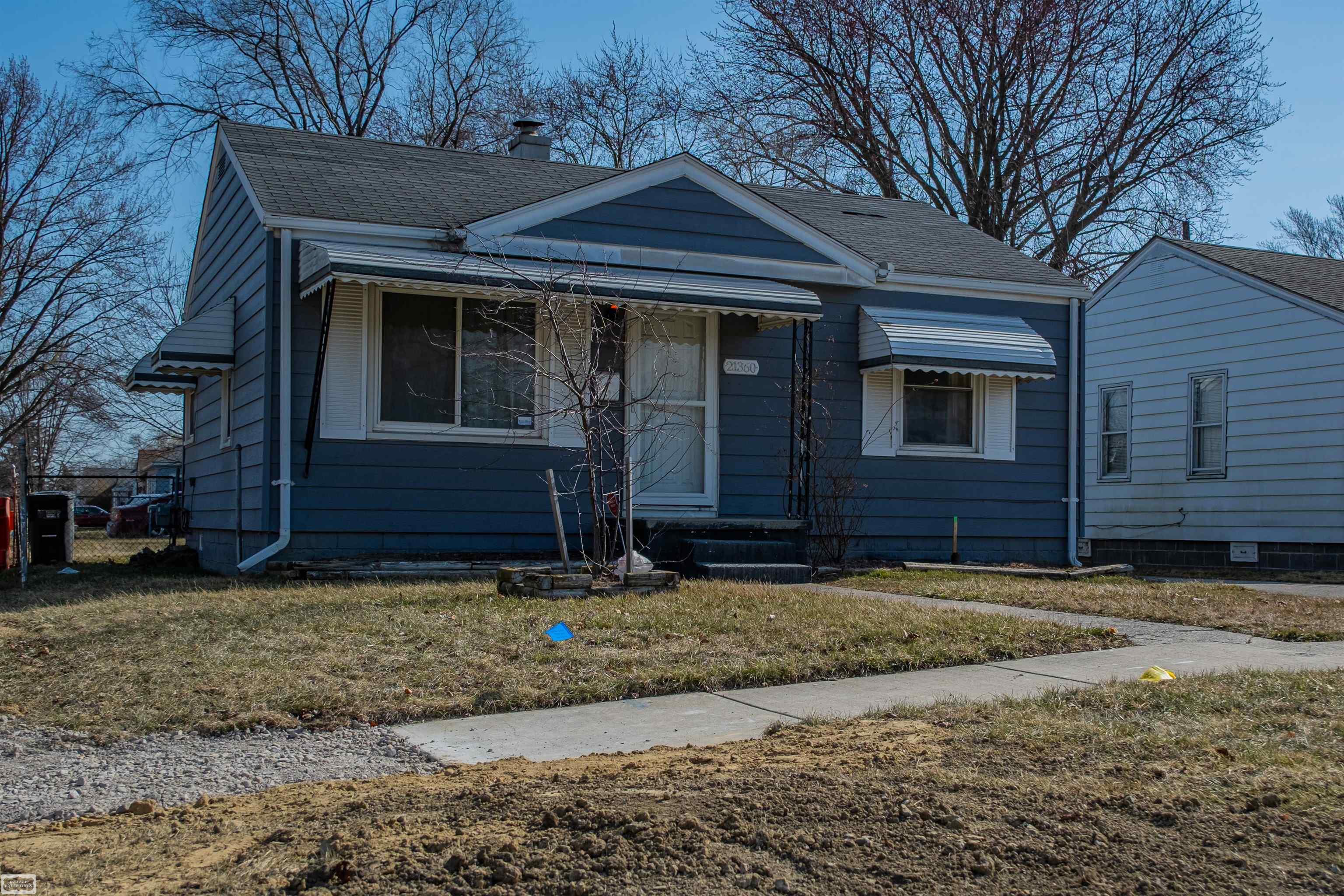21360 Waltham Road Warren, MI 48089 - Photo 2 of 23