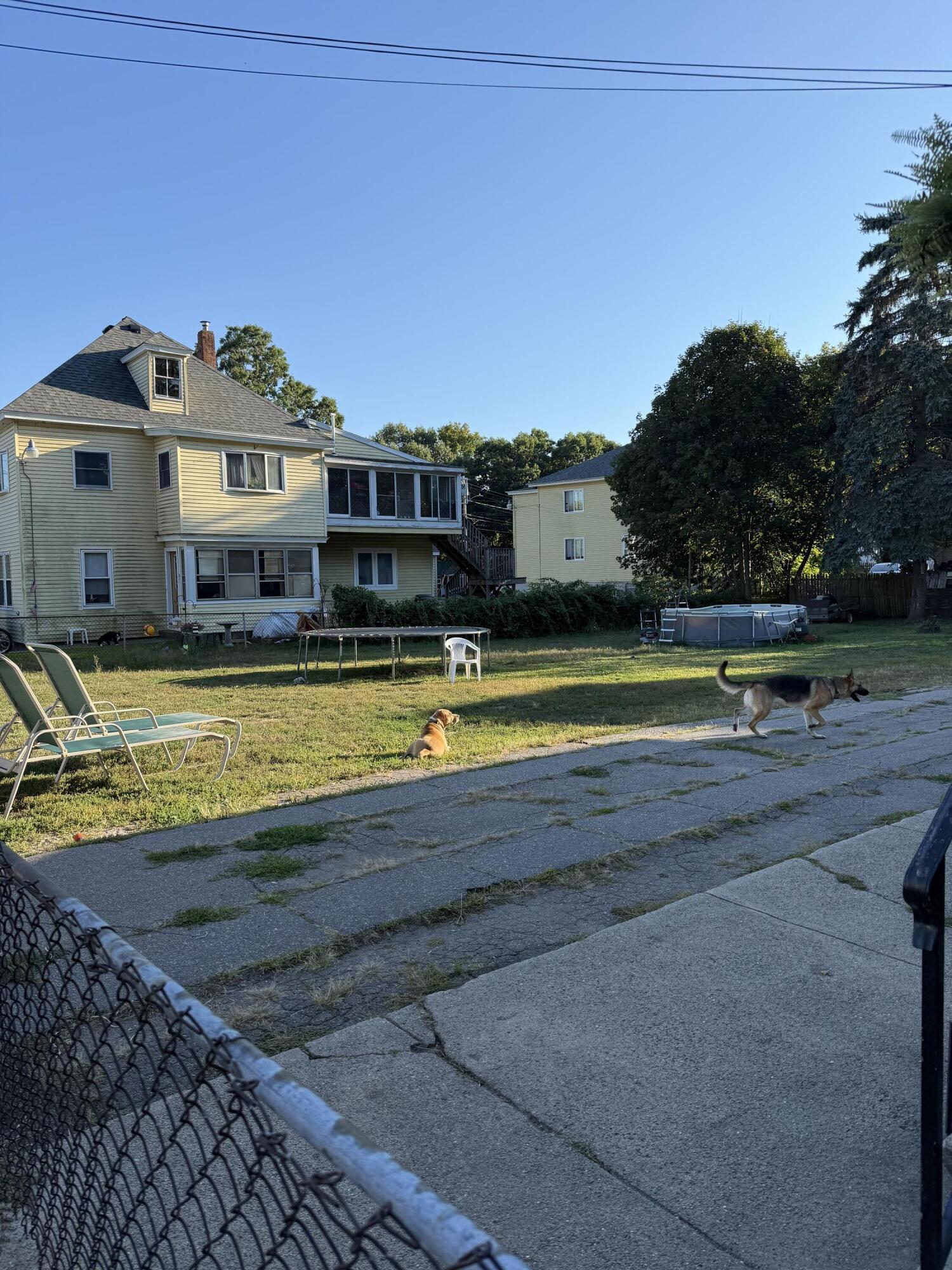 7 Bates Street Sanford, ME 04073 - Photo 2 of 24 IMG_0794