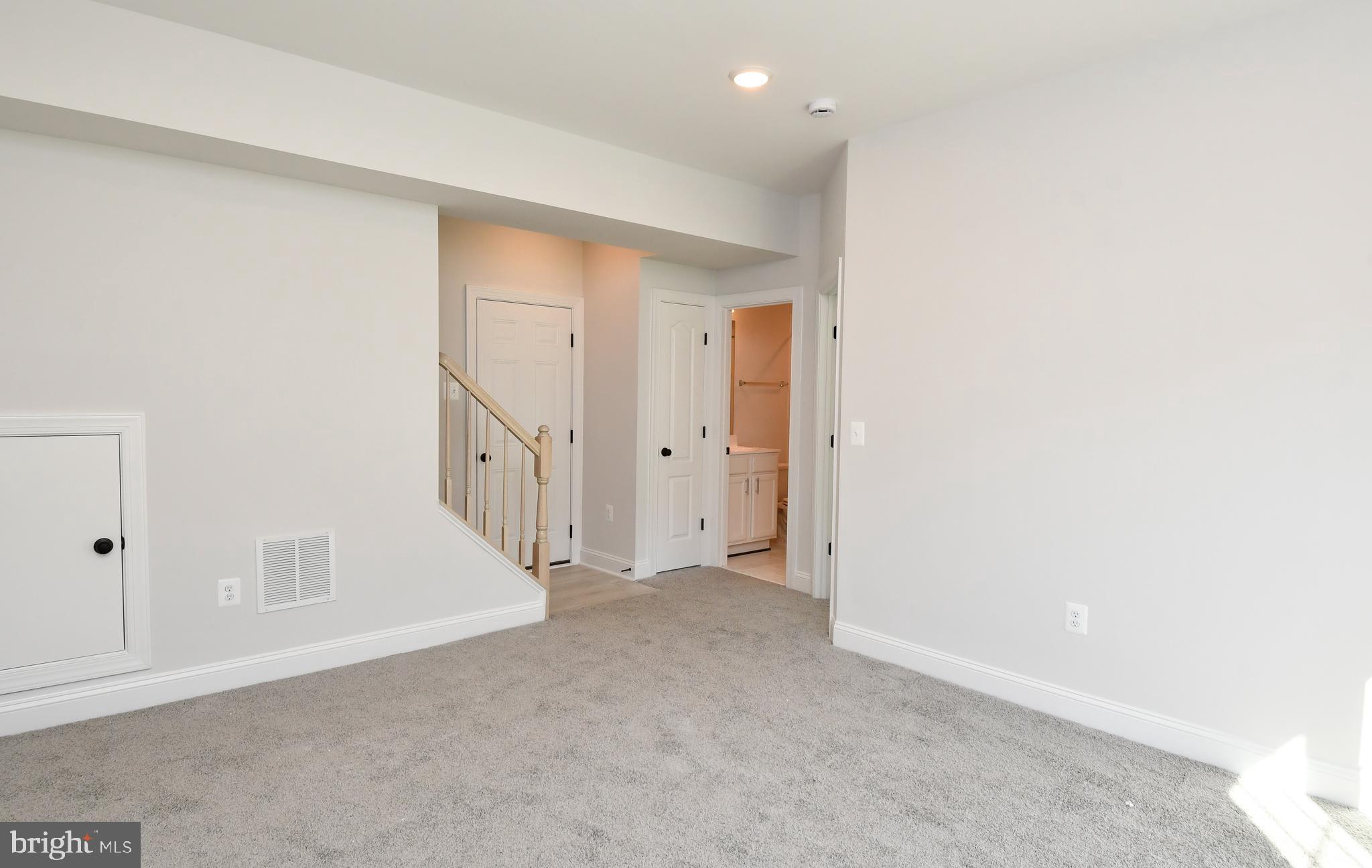 15212 Ballerina Loop Woodbridge, VA 22193 - Photo 39 of 45