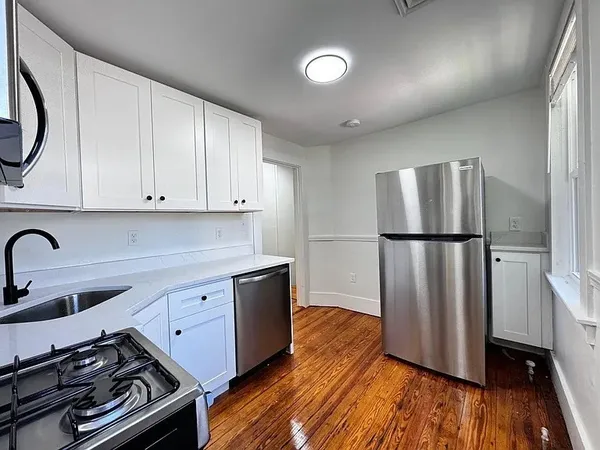 $2,100 | 21 Main Street, Unit 19, Foxboro, MA 02035