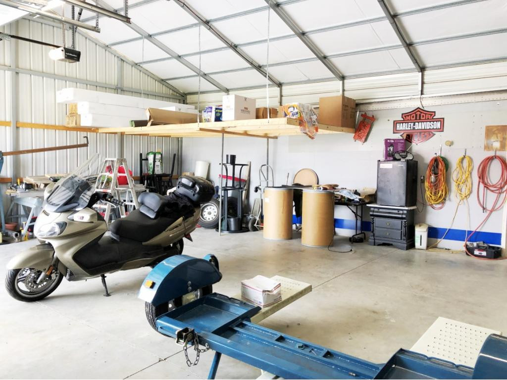 493 Upper Sand Valley Road Jonesborough, TN 37659 - Photo 28 of 36 Inside Detached Garage