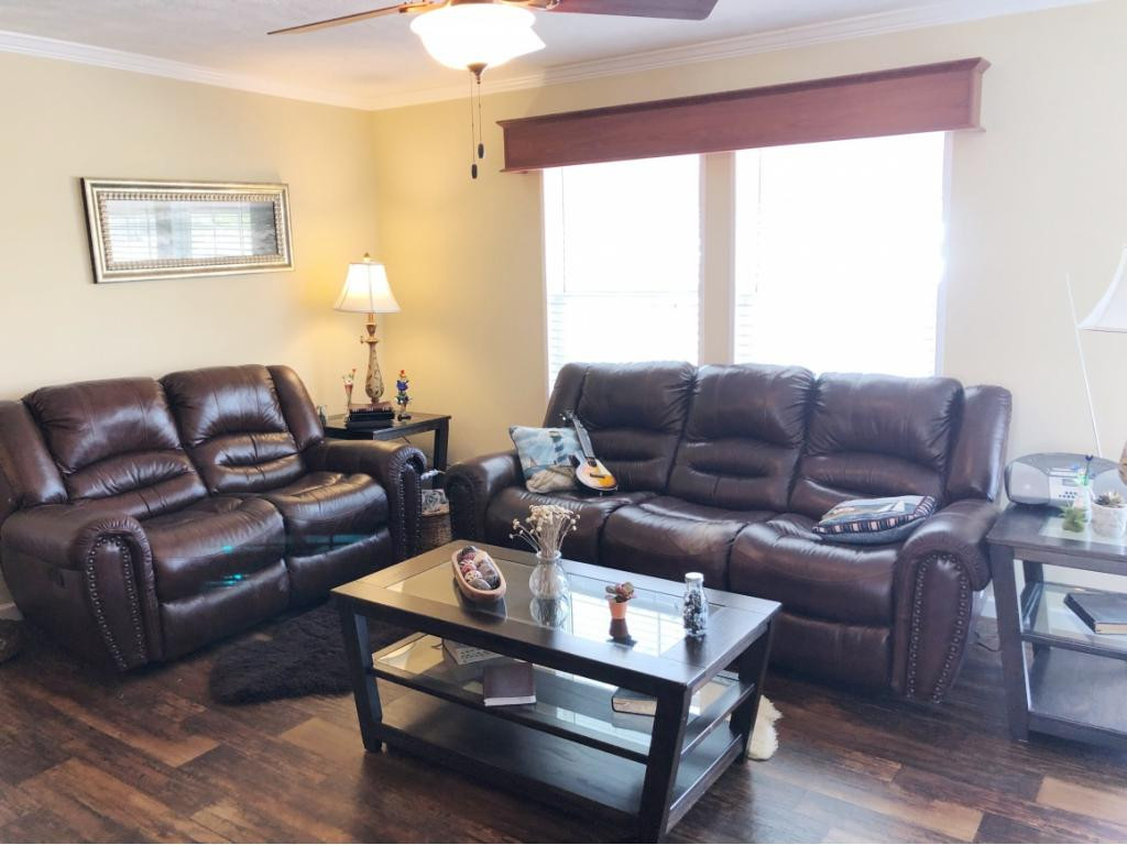 493 Upper Sand Valley Road Jonesborough, TN 37659 - Photo 10 of 36 Living Room