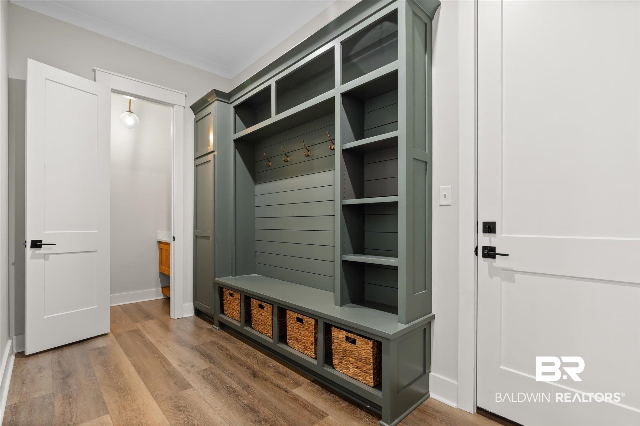 204 Camden Way Fairhope, AL 36532 - Photo 33 of 39 Separate Mud Room