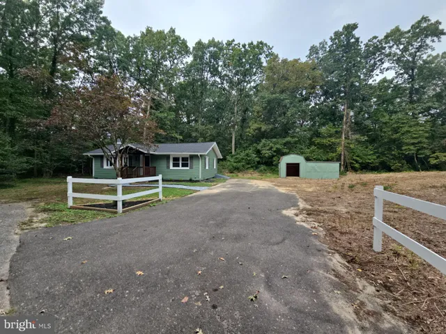 $299,900 | 85 Spillway Drive, Alloway, NJ 08302
