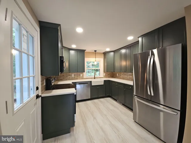 $299,900 | 85 Spillway Drive, Alloway, NJ 08302