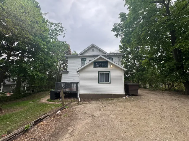 $450,000 | 824 West Conger Street, Whitewater, WI 53190