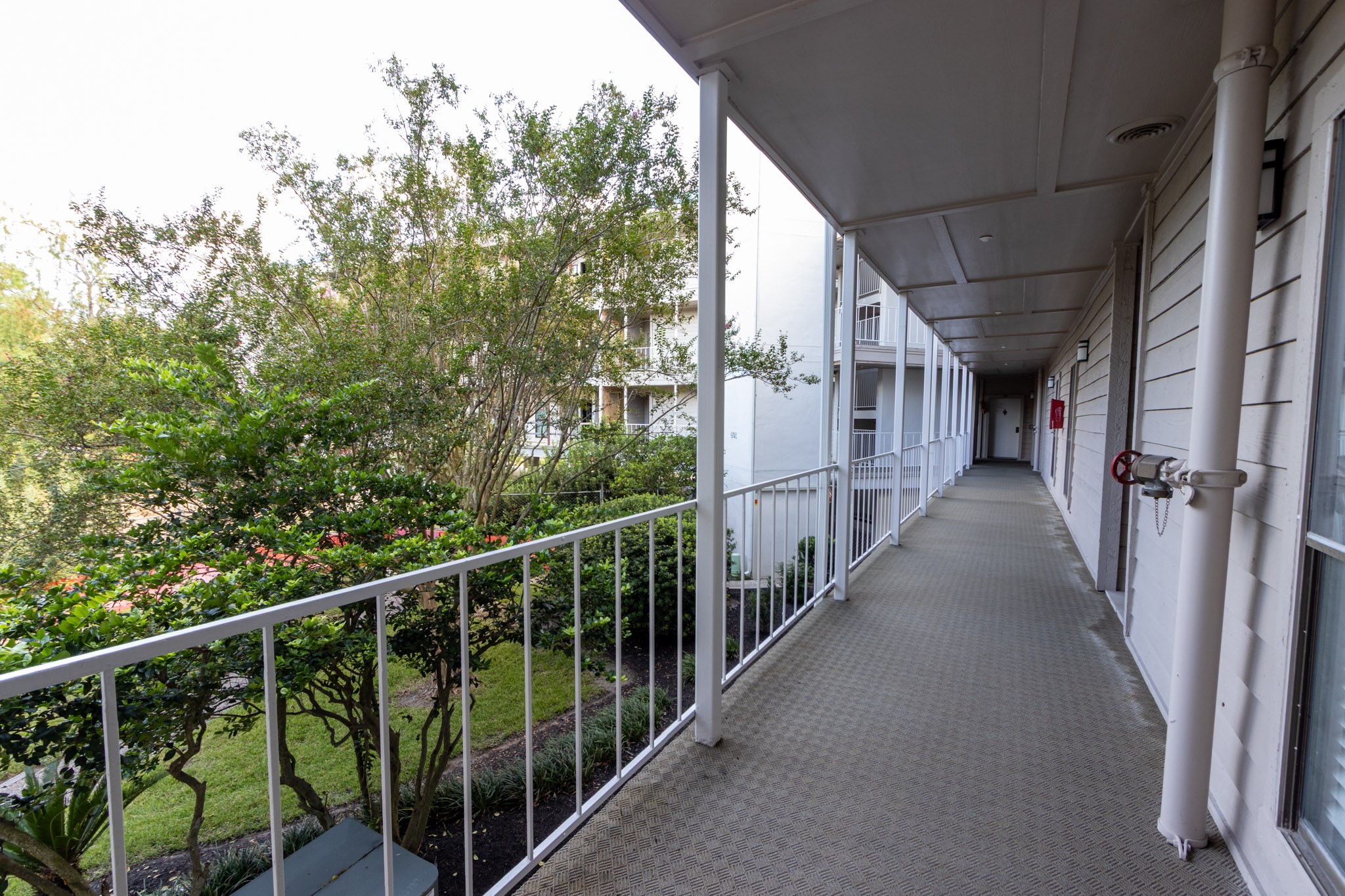 401 Lakeside Lane, Unit 111 Nassau Bay, TX 77058 - Photo 42 of 45