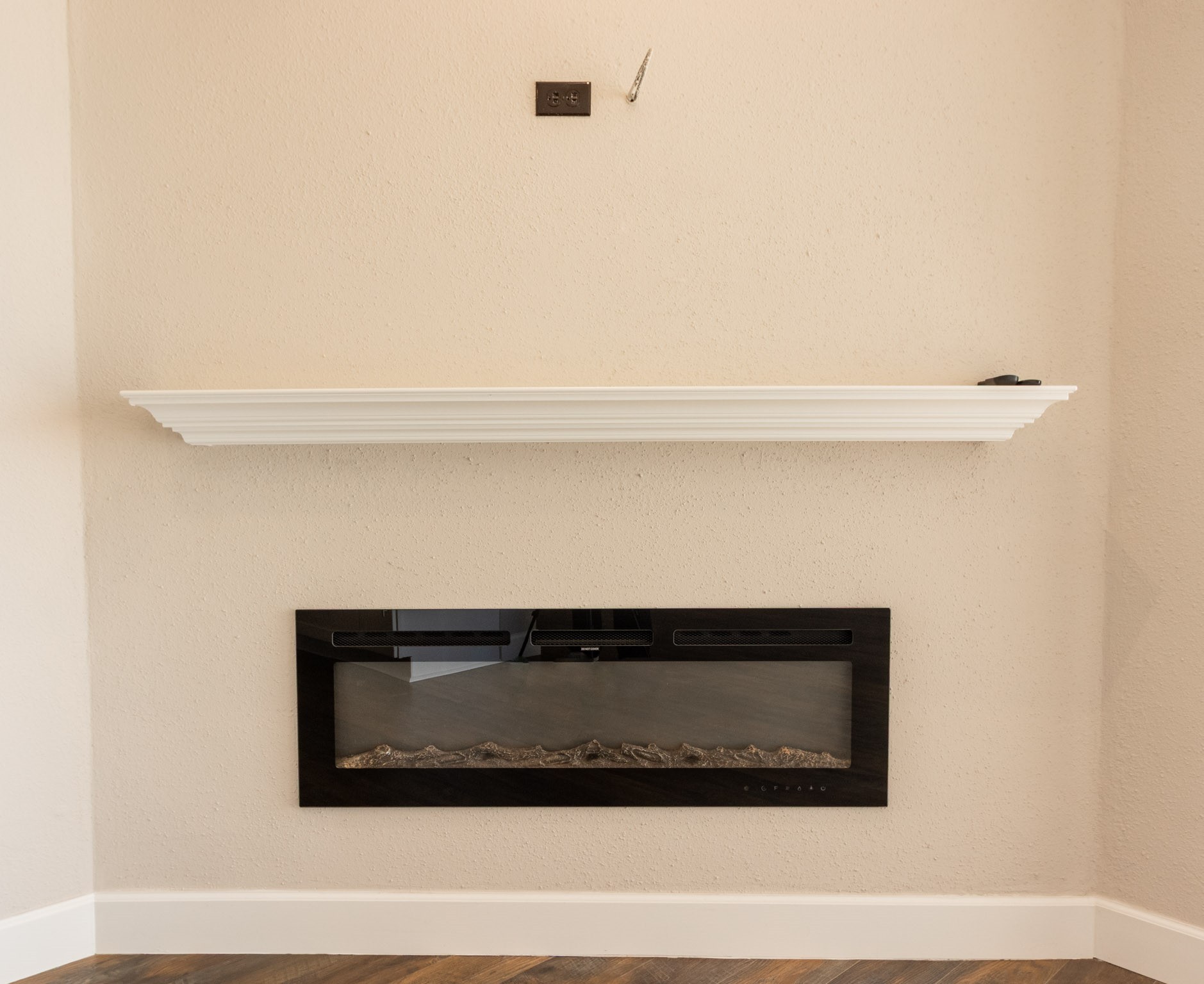 401 Lakeside Lane, Unit 111 Nassau Bay, TX 77058 - Photo 7 of 45 a close view of washer and dryer