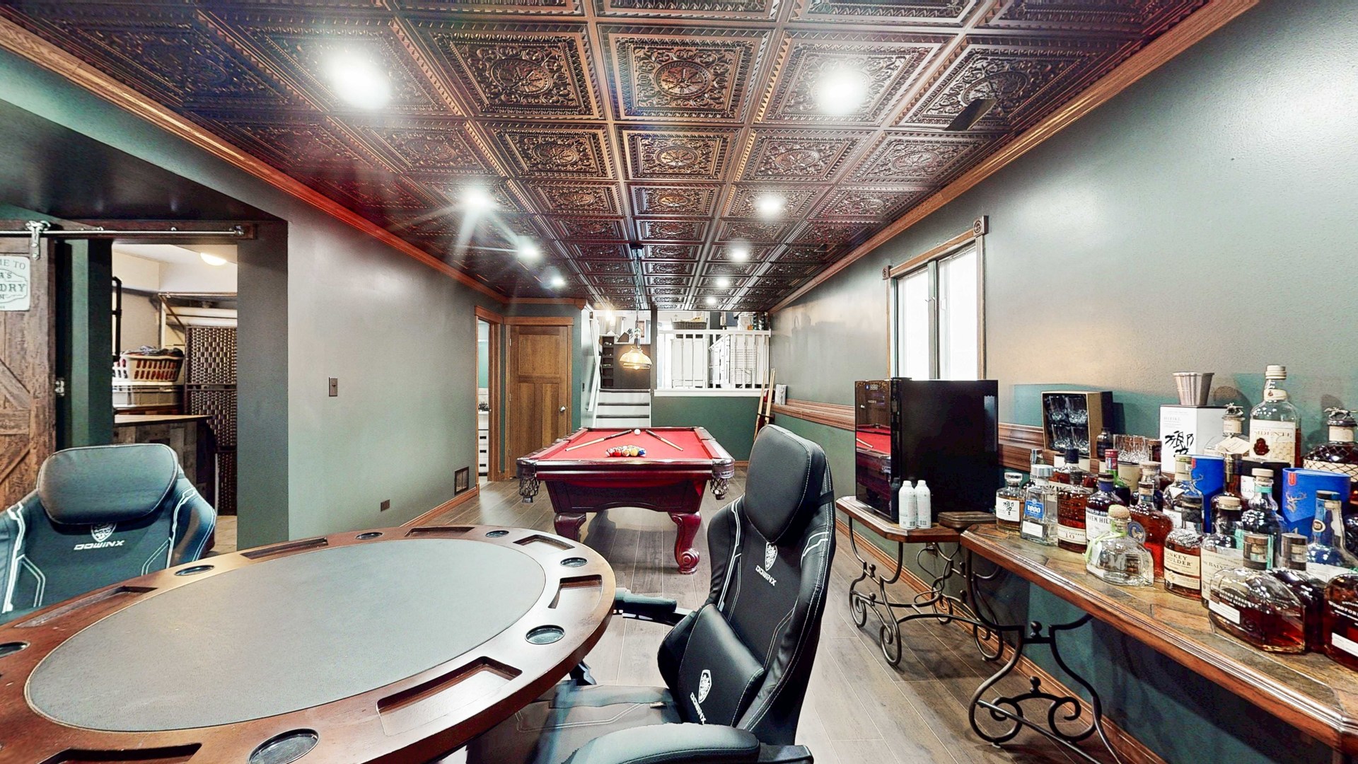 8129 45th Place Lyons, IL 60534 - Photo 36 of 45 a room with furniture