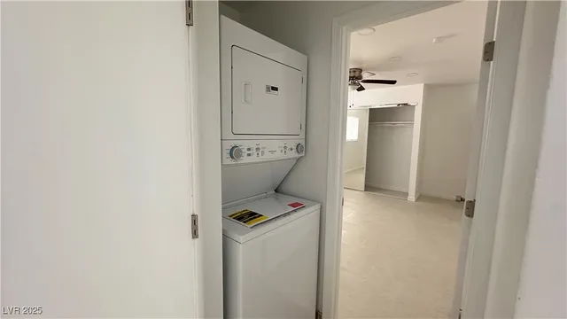 $2,200 | 5108 Greene Lane, Unit D, Las Vegas, NV 89119