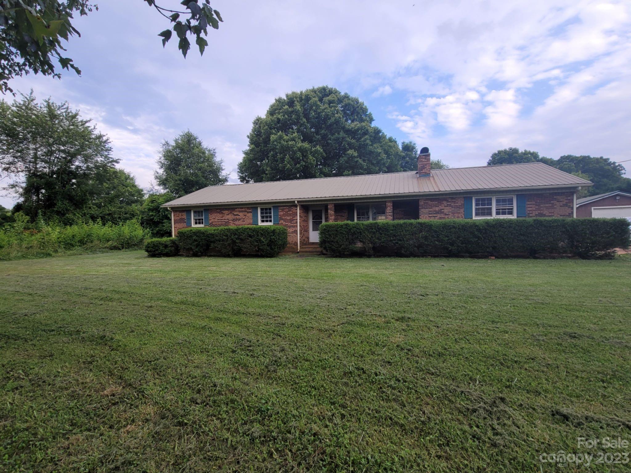 3493 Dave Heafner Road Crouse, NC 28033 - Photo 3 of 27