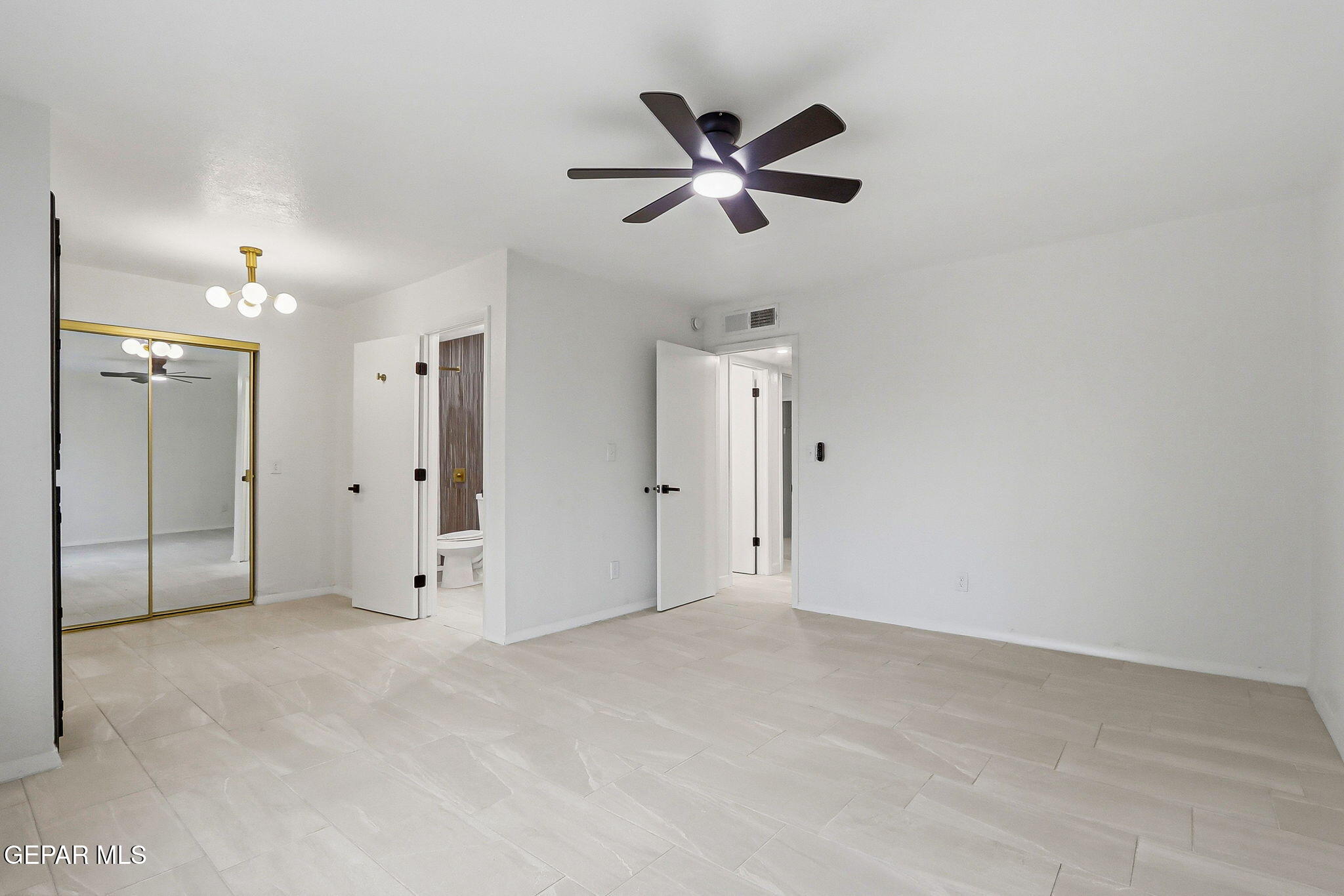 709 Frontera Road El Paso, TX 79922 - Photo 35 of 41 a view of an empty room