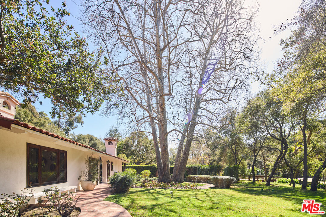 6138 Ramirez Canyon Road Malibu, CA 90265 - Photo 22 of 31