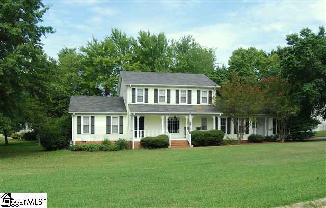 116 Pigeon Point Greenville, SC 29607 - Photo 1 of 20 Gallery Image 1