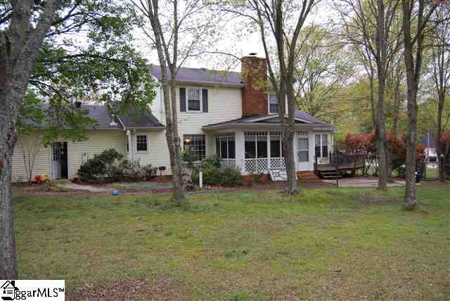 116 Pigeon Point Greenville, SC 29607 - Photo 18 of 20 Gallery Image 18