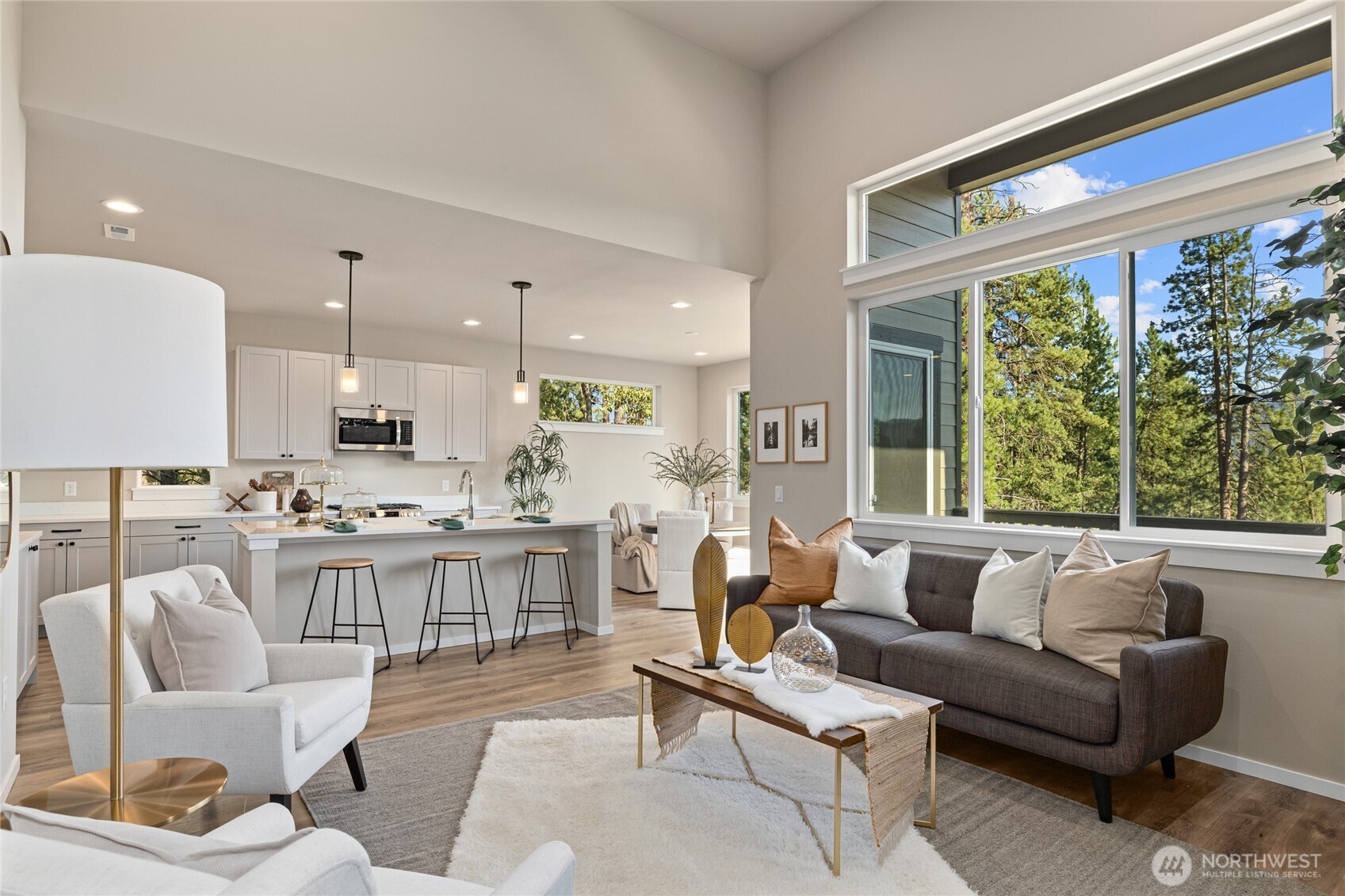 403 Outfitter Place Cle Elum, WA 98922 - Photo 9 of 28 a living room with furniture and a large window