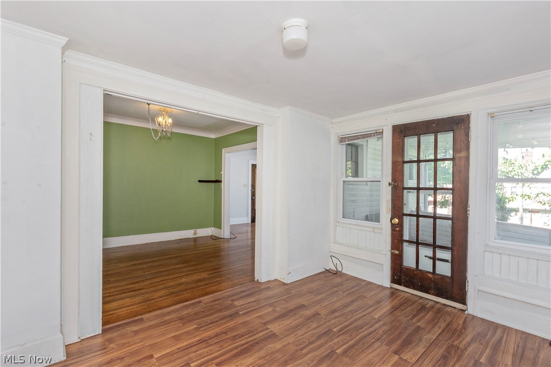 2121 Coventry Road Cleveland Heights, OH 44118 - Photo 13 of 47 Sun room just off the dining room - with balcony access - 2nd floor unit