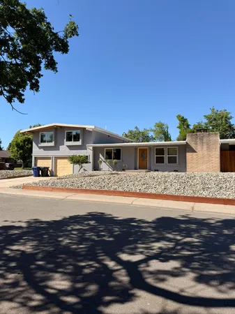 $570,000 | 4945 Patric Way, Carmichael, CA 95608