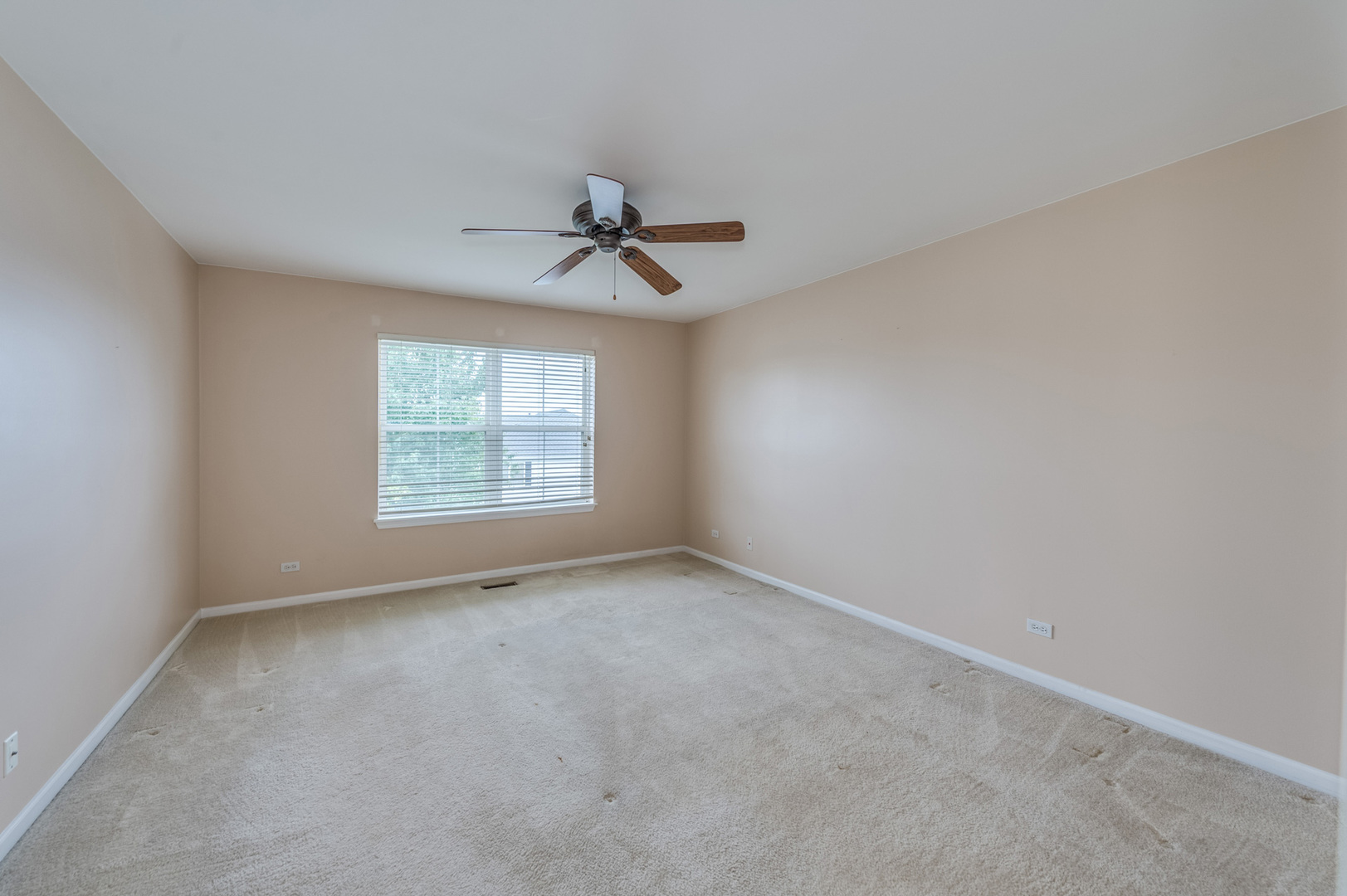 321 Grand Ridge Road, Unit 321 St. Charles, IL 60175 - Photo 21 of 36 Gallery Image 21
