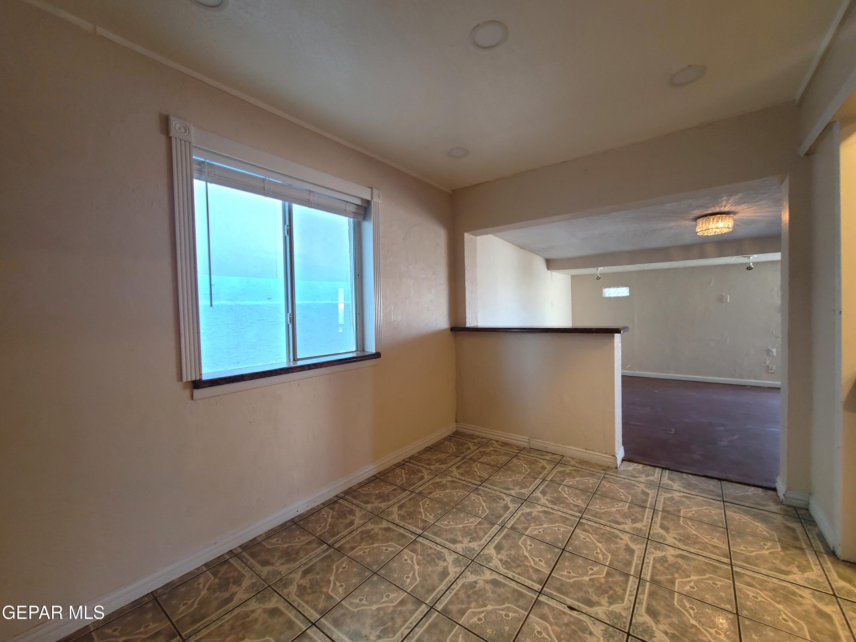 1714 Banker Road Canutillo, TX 79835 - Photo 15 of 78 Breakfast nook