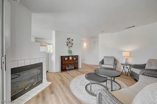 $244,900 | 698 South Racetrack Road, Unit 1621, Henderson, NV 89015