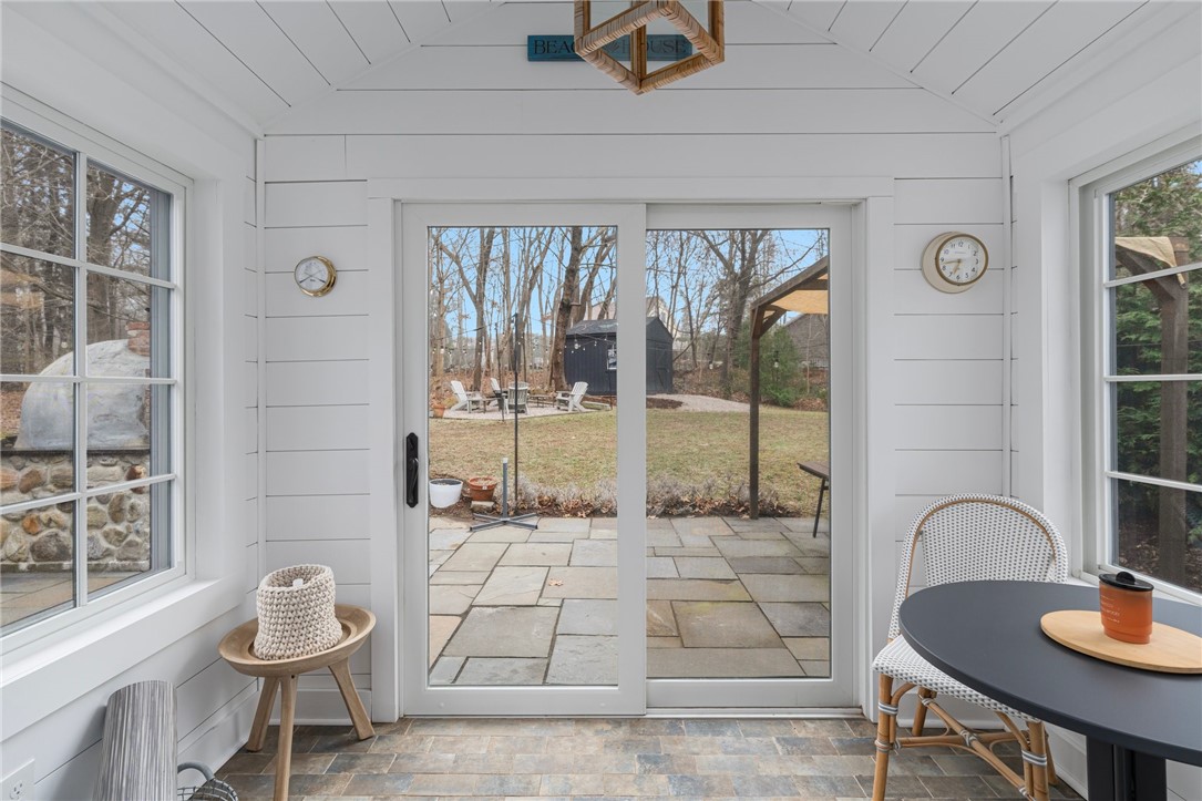 15 Old Post Road Westerly, RI 02891 - Photo 14 of 35