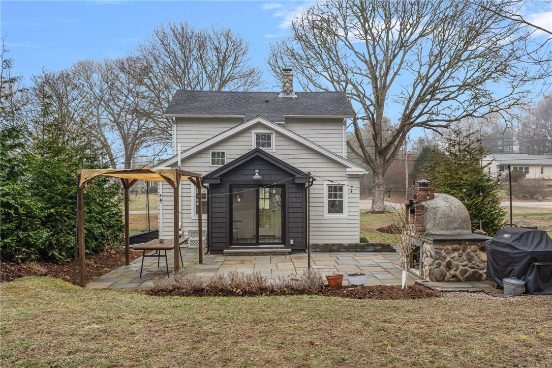 15 Old Post Road Westerly, RI 02891 - Photo 32 of 35