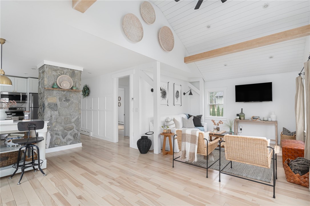 15 Old Post Road Westerly, RI 02891 - Photo 4 of 35