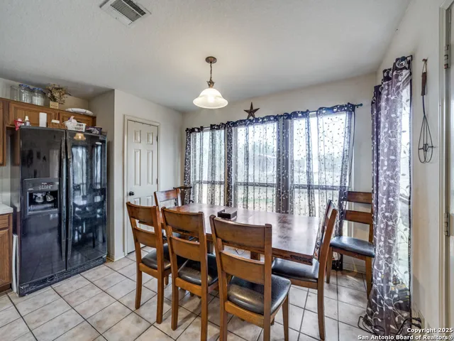 $299,000 | 4979 Farm To Market Road 1343, Devine, TX 78016