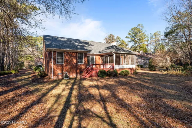 $2,000 | 122 St Andrews Circle, New Bern, NC 28562